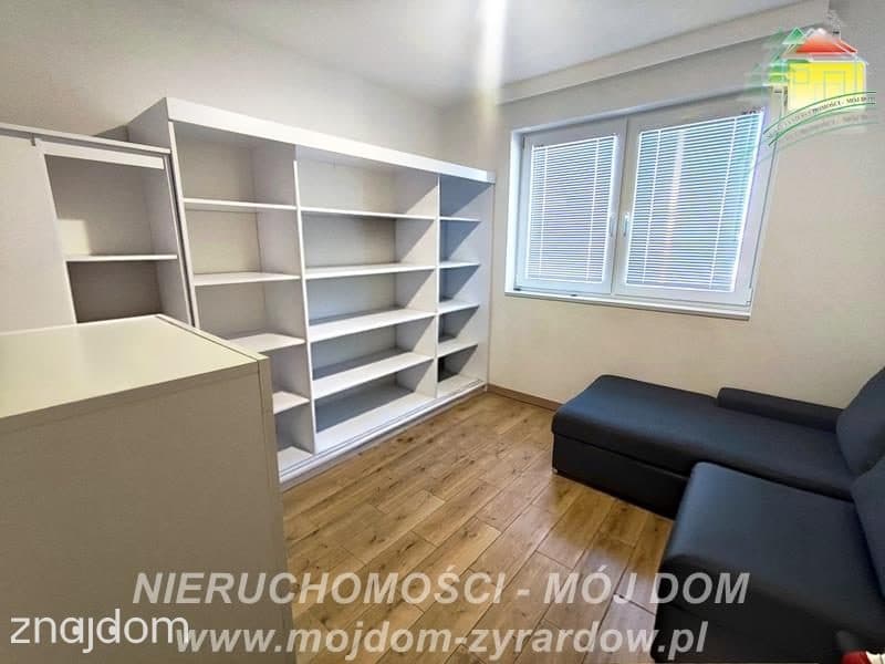 Parterowy dom z dodatkowym budynkiem, blisko centrum. - zdjęcie 8
