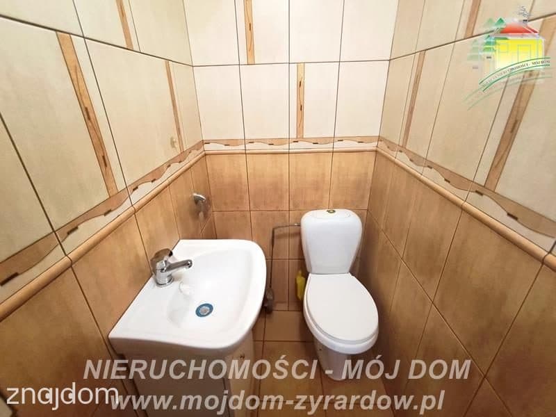 Piękny dom ze stawem, zagospodarowaną działką i drugim budynkiem. - zdjęcie 12