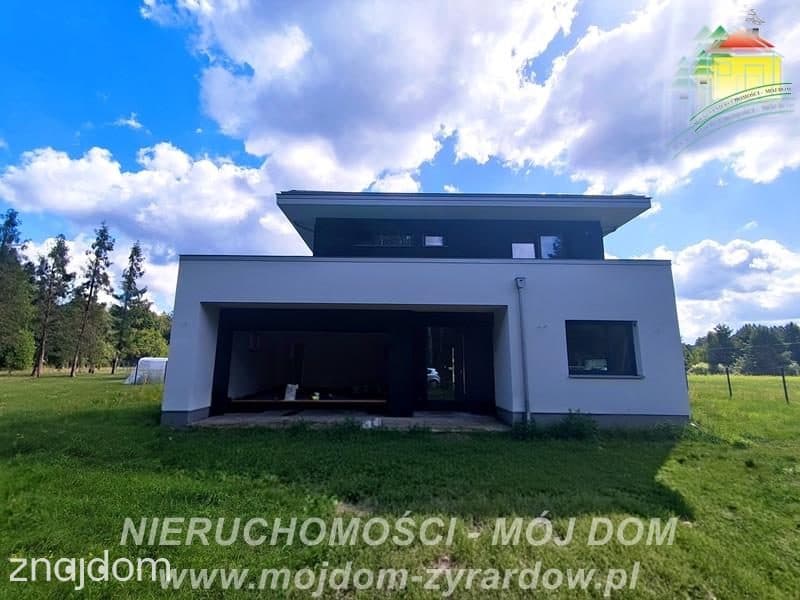 Nowoczesny dom do wykończenia, dobra lokalizacja.