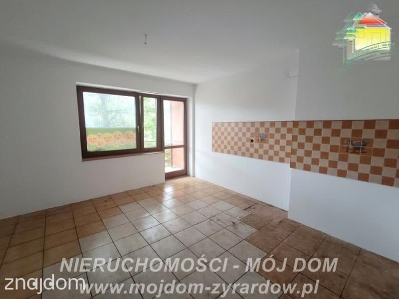Piętrowy dom w zabudowie bliźniaczej, blisko PKP. - zdjęcie 6