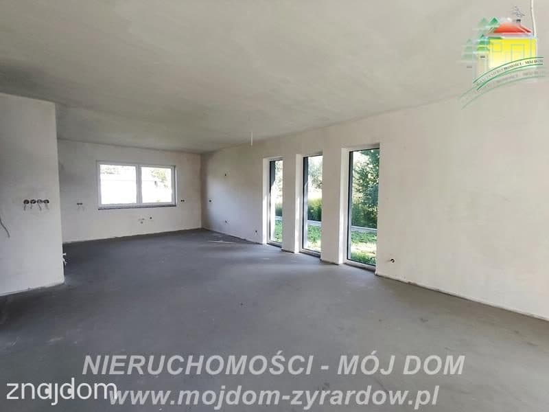 Dom w stanie deweloperskim, spokojna okolica. - zdjęcie 3
