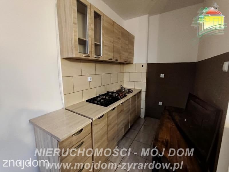Zadbana, gotowa do zamieszkania kawalerka w centrum miasta. - zdjęcie 7