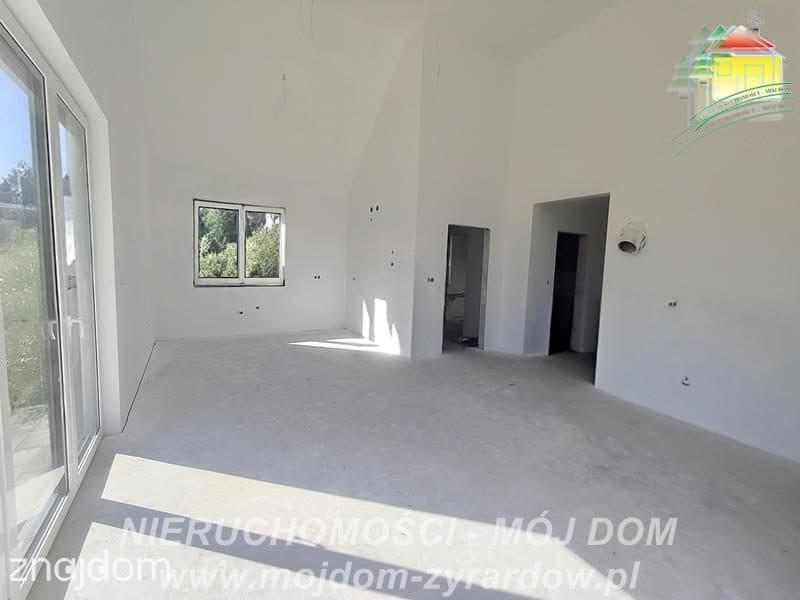 Nieduży, parterowy dom do własnej aranżacji, działka ok. 520 m2. - zdjęcie 5