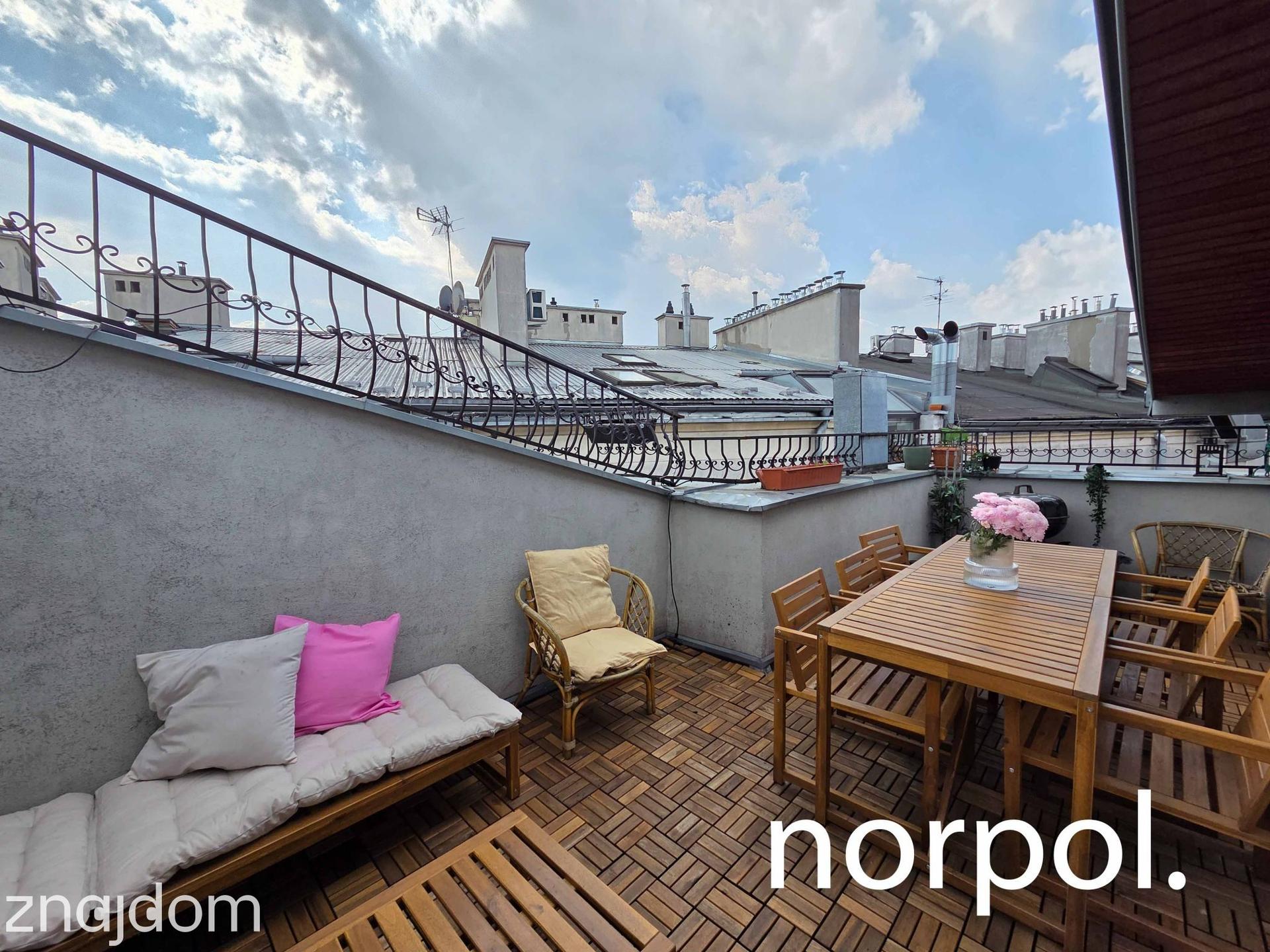 Stylowy apartament z jedną sypialnią i tarasem w centrum Kazimierza - zdjęcie 17