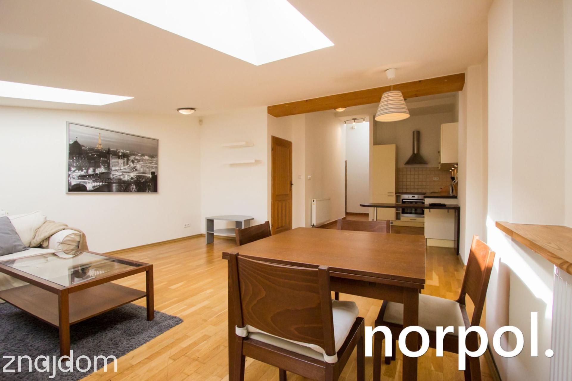 Przestronny apartament z dwoma sypialniami, klimatyzacja, Stare Miasto, Kraków