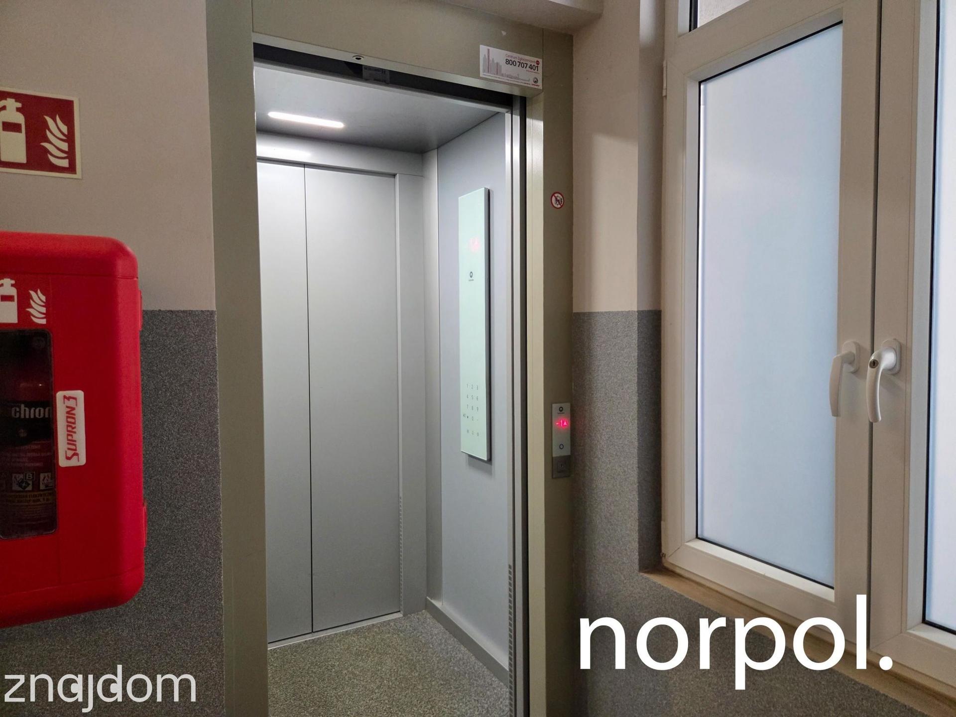 80 m² blisko Rynku | Idealne na studio, pracownię, mieszkanie lub 2w1 - zdjęcie 12