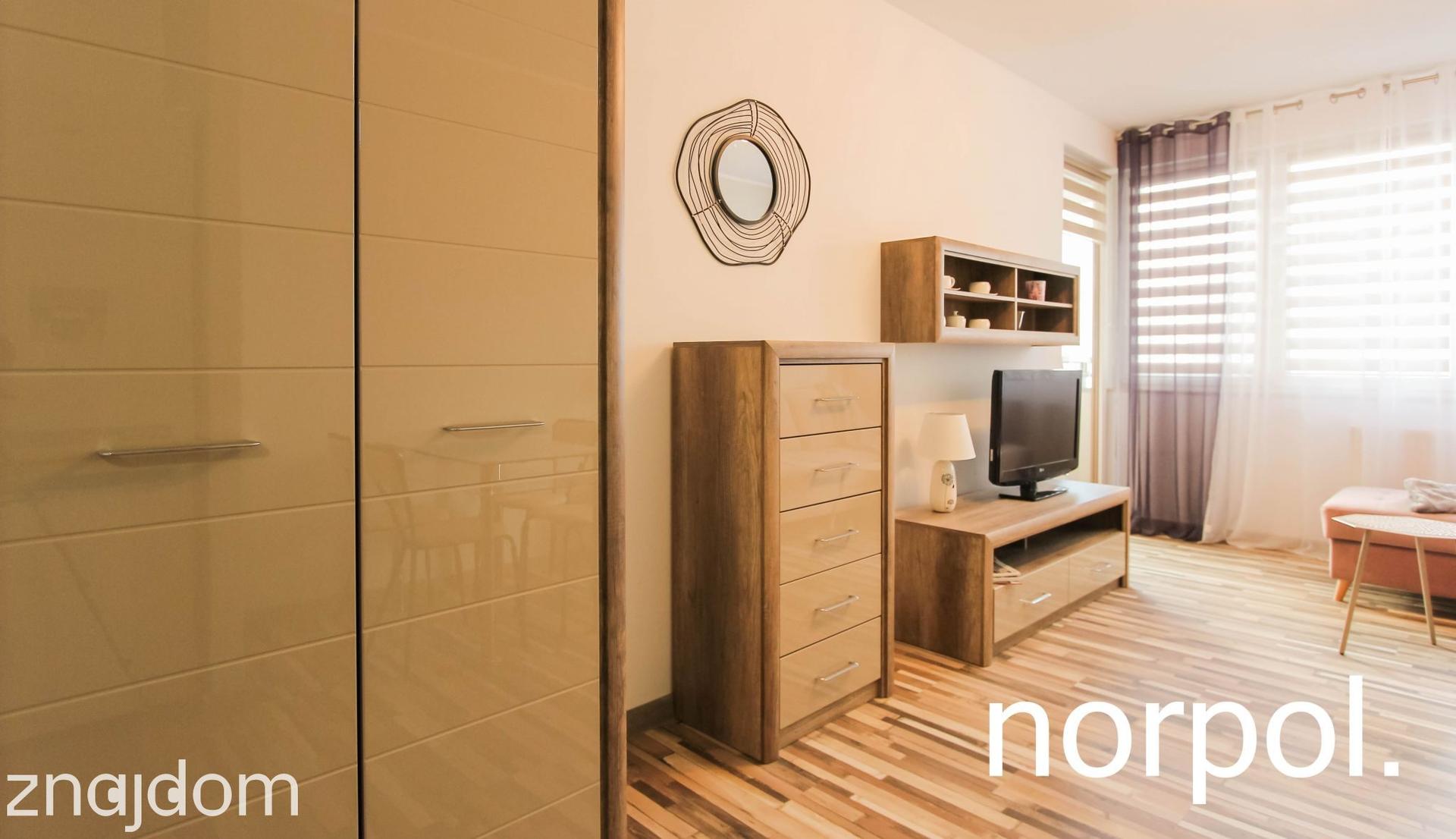 Dobrego Pasterza, 2 pokoje, 39 m2, balkon, parking - zdjęcie 19