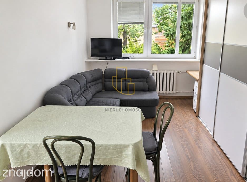Centrum/ 3pok/ Spół. -włas./Balkon/1 pietro - zdjęcie 3