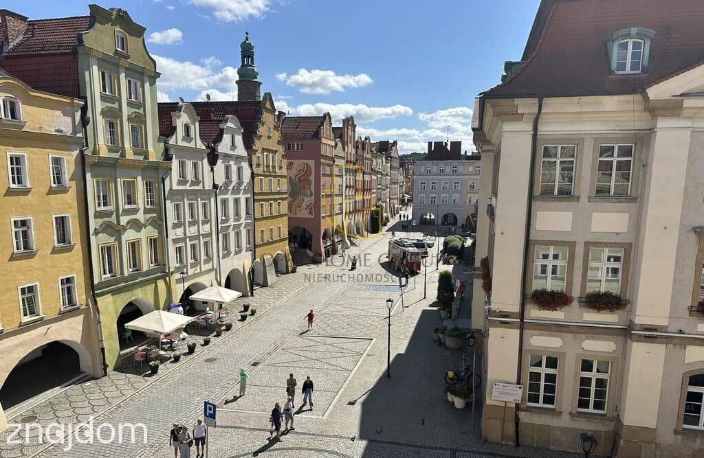 Dwupoziomowe mieszkanie w centrum Jeleniej Góry