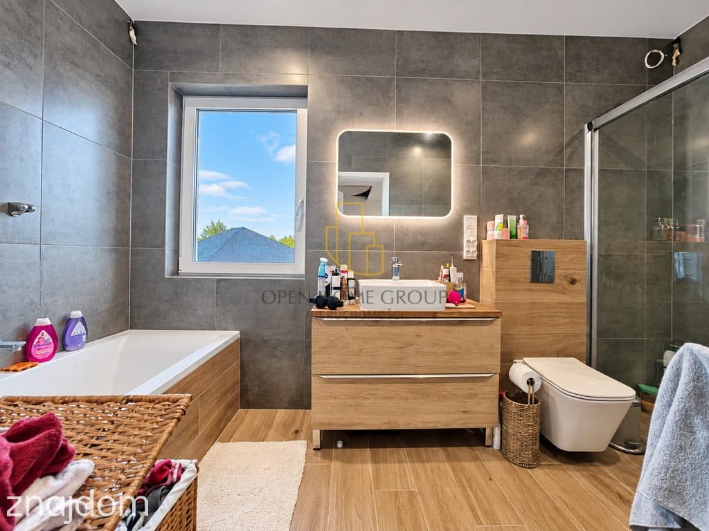 Bliźniak 130m2/działka 500m2/5 pokoi/okazja cenowa - zdjęcie 12