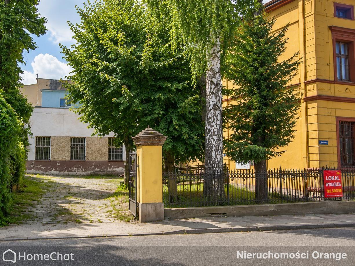 Nieruchomość pod usługi w centrum miasta