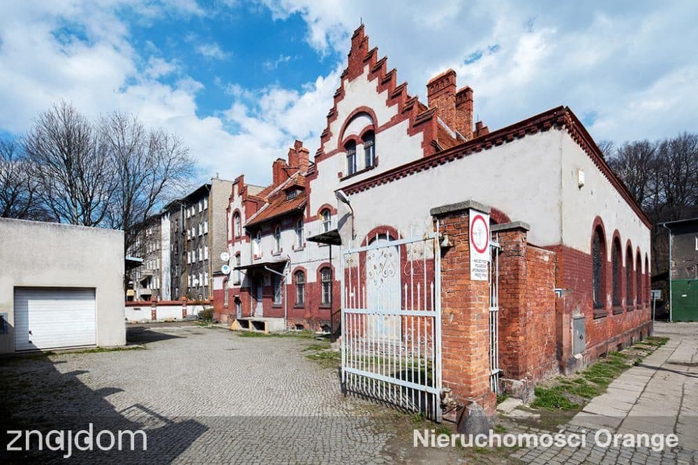 Historyczny budynek na Starym Zdroju - zdjęcie 4