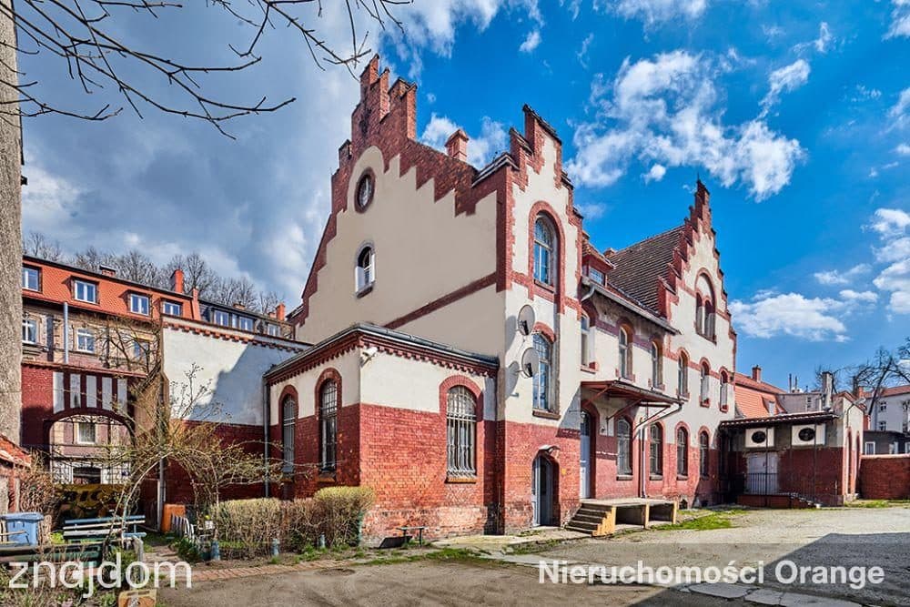 Historyczny budynek na Starym Zdroju - zdjęcie 6