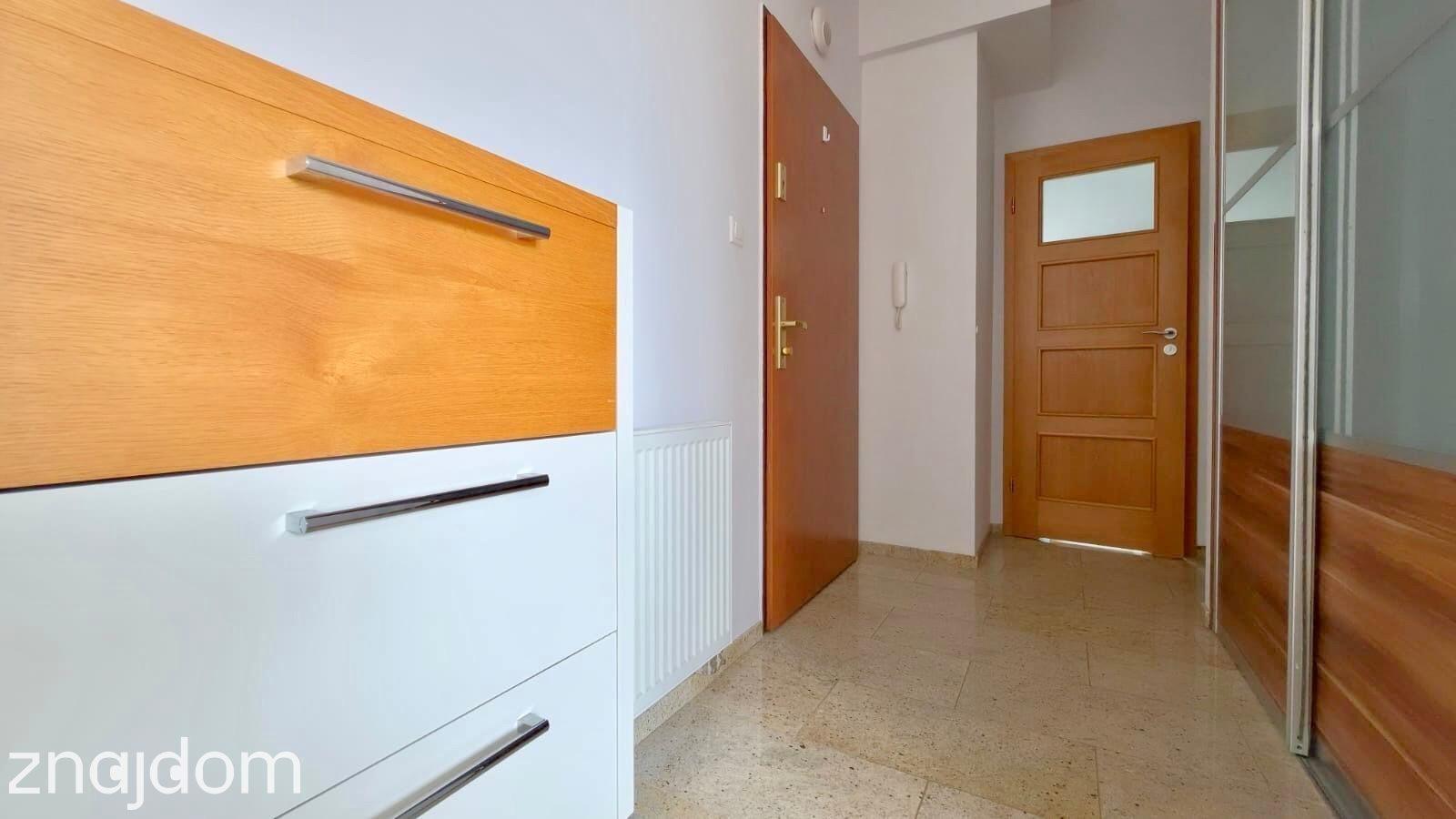 2 pokoje | Balkon | Hala garażowa | Kameralne osiedle | Niski czynsz - zdjęcie 8