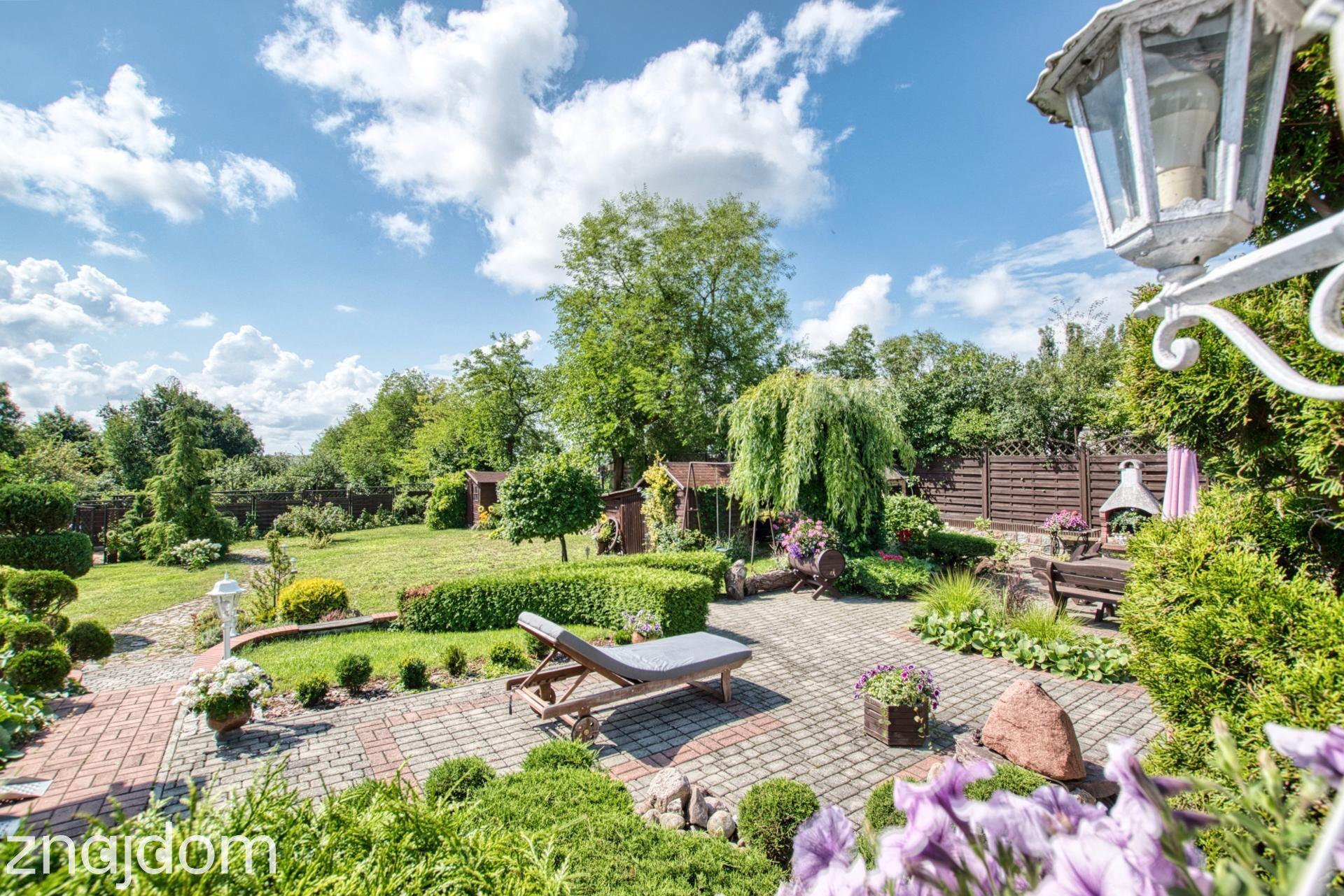 Wyjątkowy dom parterowy | 2806 m² | 2 działki - zdjęcie 14