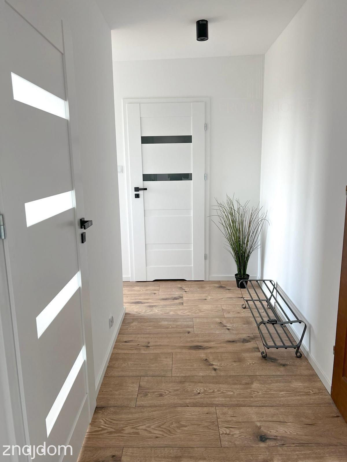 Atrakcyjne Mieszkanie z Balkonem 40m2– Po Remoncie ul.J.Kiepury - zdjęcie 7