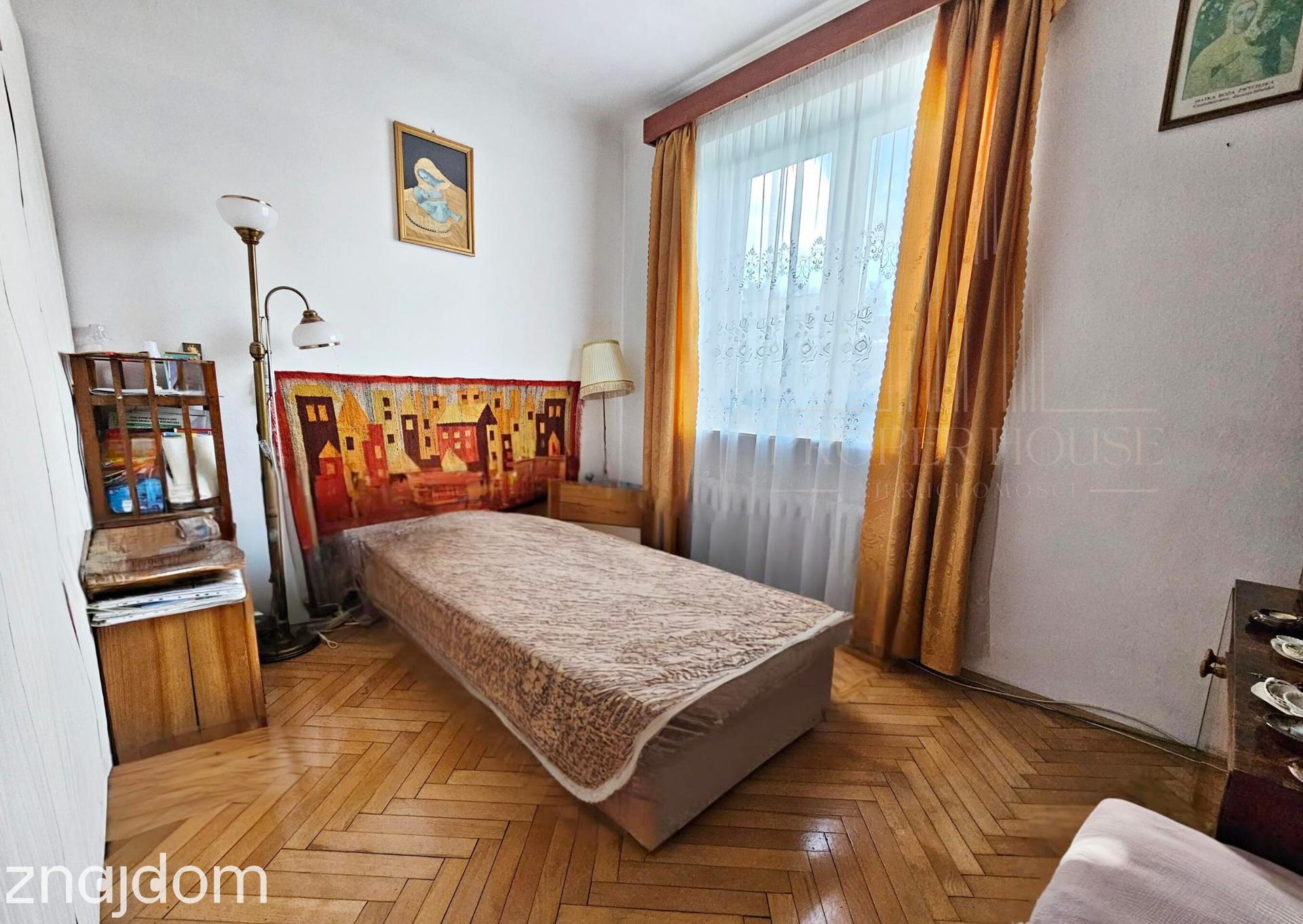 Dom z uzyskanym pozwoleniem na rozbudowę do 320m² - zdjęcie 5