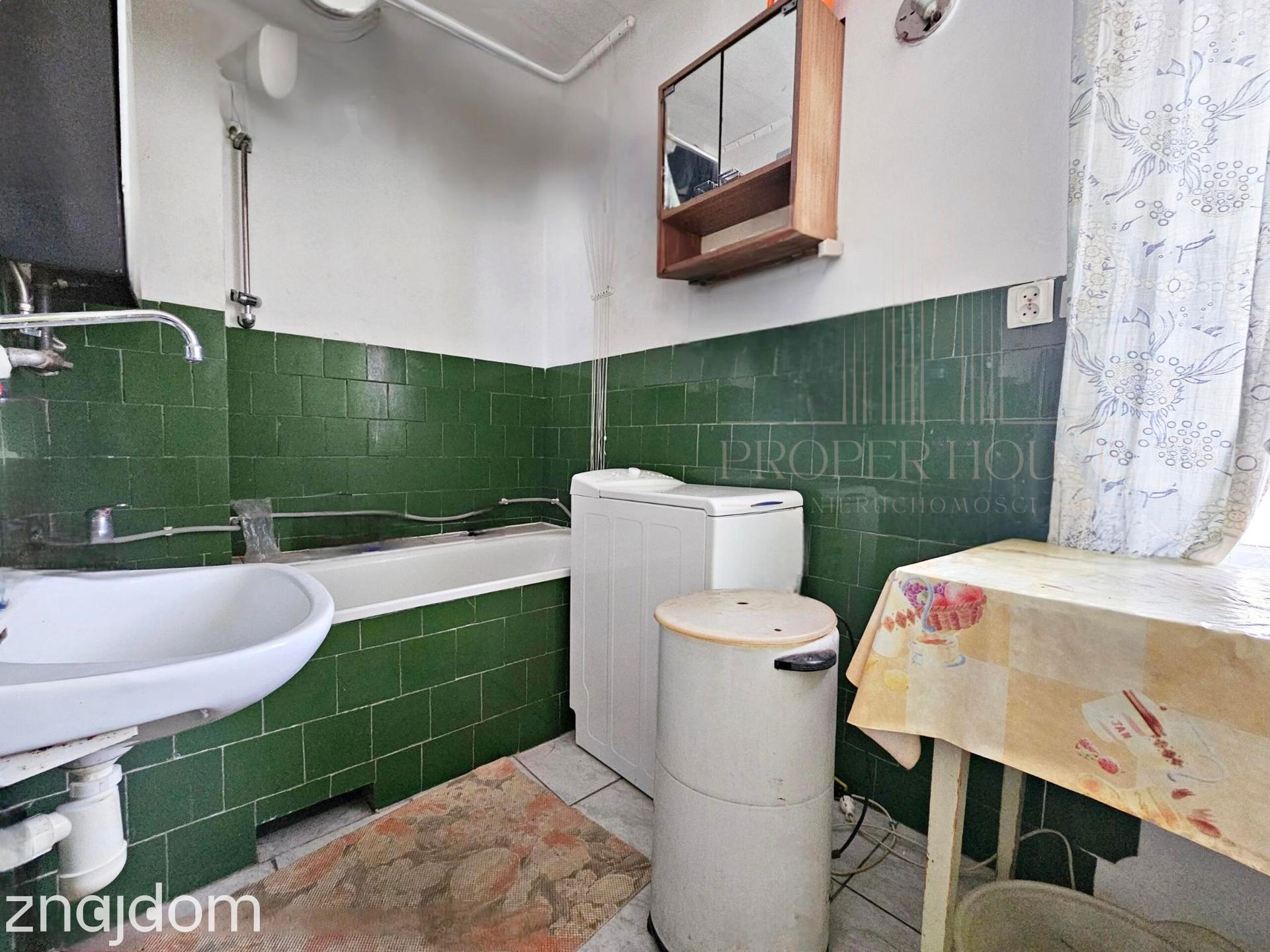 Dom z uzyskanym pozwoleniem na rozbudowę do 320m² - zdjęcie 8