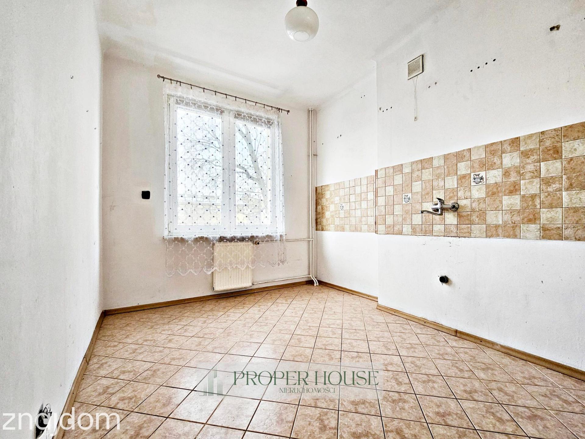 Przestronne 50m² na 1. piętrze – ul. Kołłątaja | Garaż | Opcja Remontu - zdjęcie 4