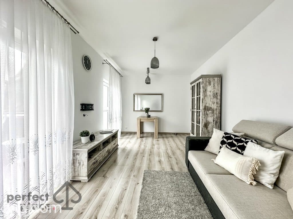 Kiełczów_3 pokoje_57,5mkw_balkon - zdjęcie 4