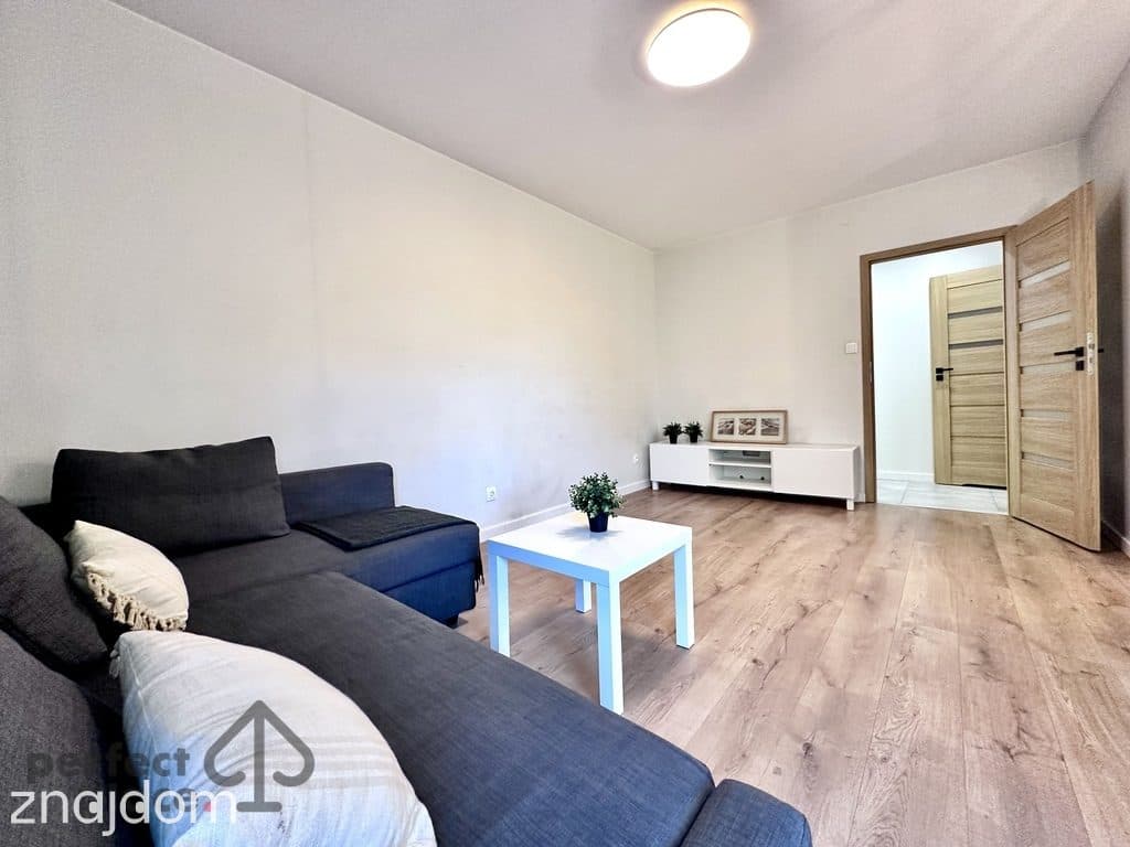 M. Hłaski _ 2 pok _ 51 m2 _ balkon _ Inwestycja - zdjęcie 7