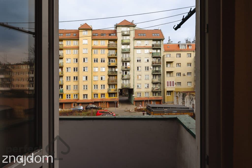 Klimatyczne_3pokoje_Elizy Orzeszkowej_77 m2 - zdjęcie 13