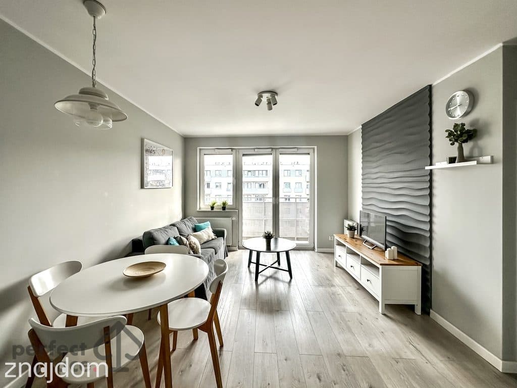 Krzyki_ul. Tęczowa_2 pokoje_balkon_od zaraz - zdjęcie 3