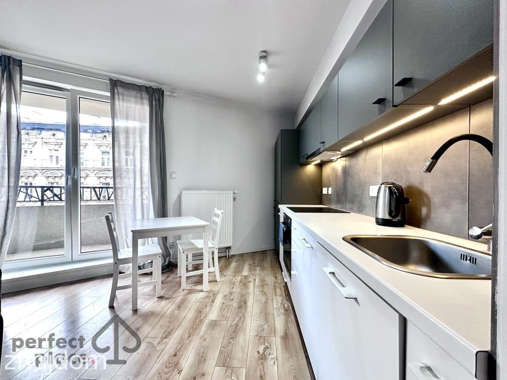 Ul. Jedności Narodowej _ 2 po _ balkon _ od zaraz - zdjęcie 4