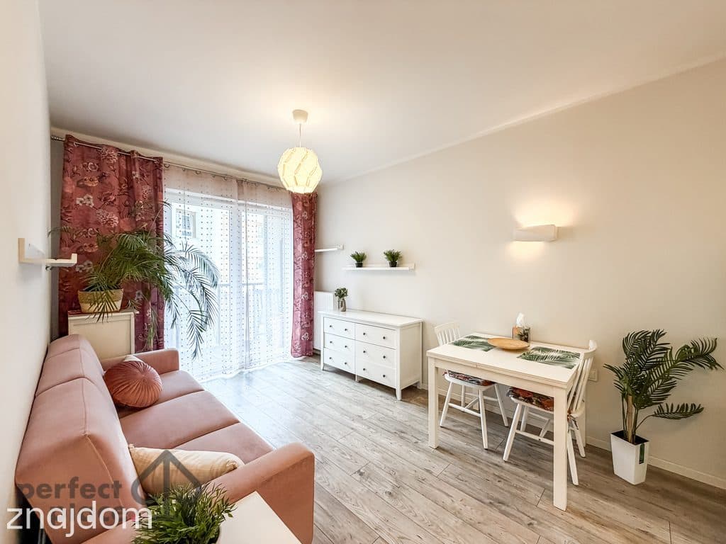 Apartament_Punkt Piękna_2pok_balkon - zdjęcie 2