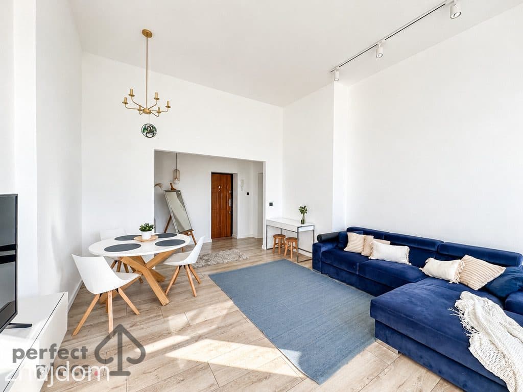 Borek_Krzyki_ul. Hallera_100m2_3 pok_balkon - zdjęcie 6