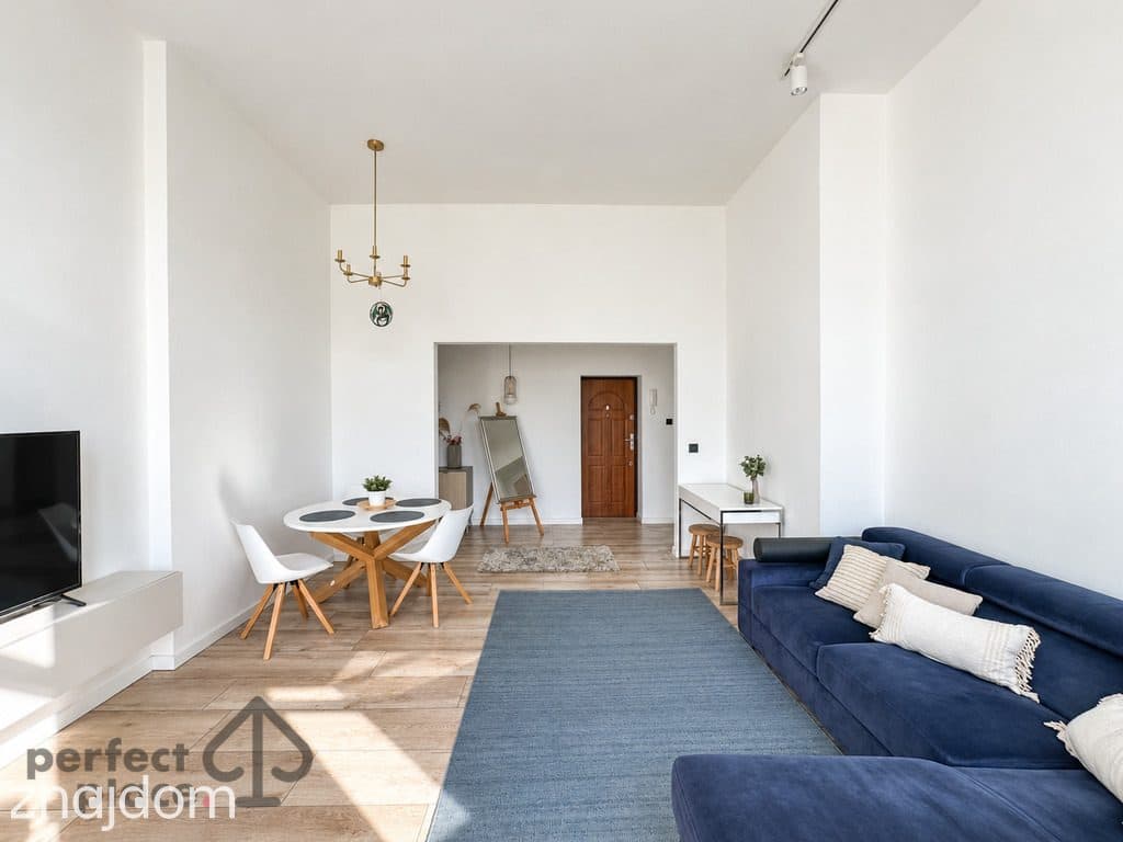 Borek_Krzyki_ul. Hallera_100m2_3 pok_balkon - zdjęcie 8