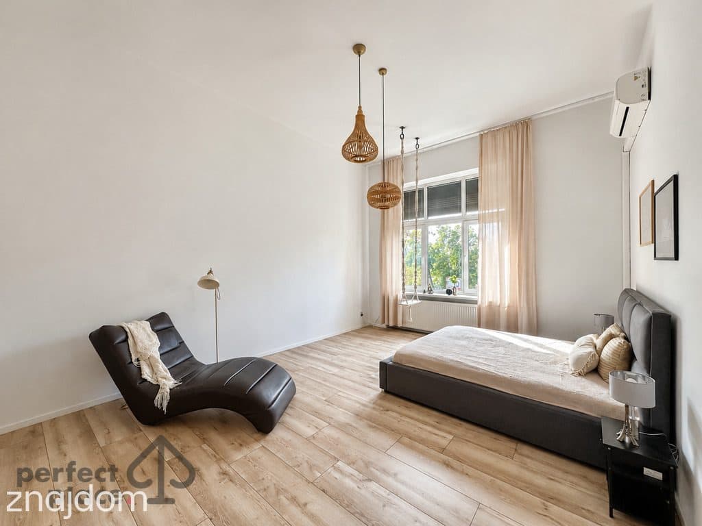 Borek_Krzyki_ul. Hallera_100m2_3 pok_balkon - zdjęcie 10