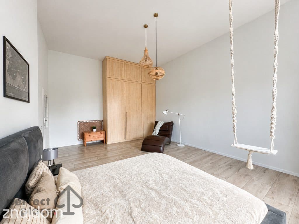 Borek_Krzyki_ul. Hallera_100m2_3 pok_balkon - zdjęcie 13