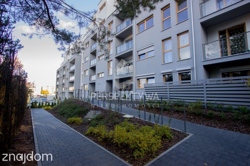 APARTAMENT Z MIEJSCEM POSTOJOWYM - zdjęcie 11