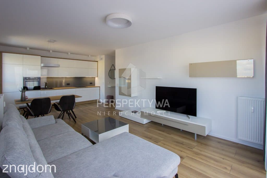 APARTAMENT Z MIEJSCEM POSTOJOWYM - zdjęcie 2
