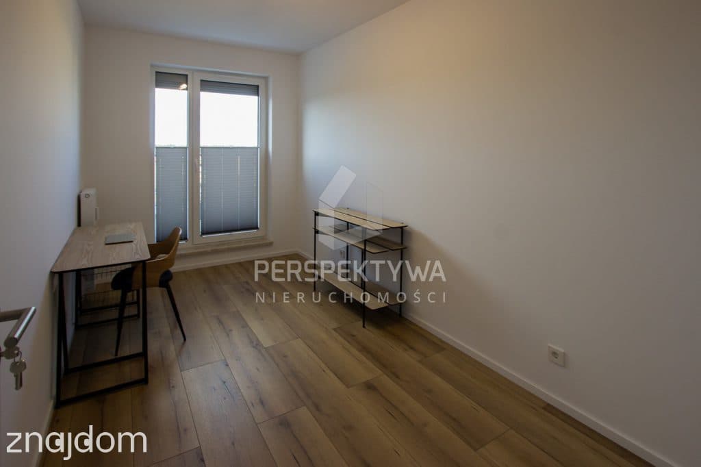 APARTAMENT Z MIEJSCEM POSTOJOWYM - zdjęcie 7