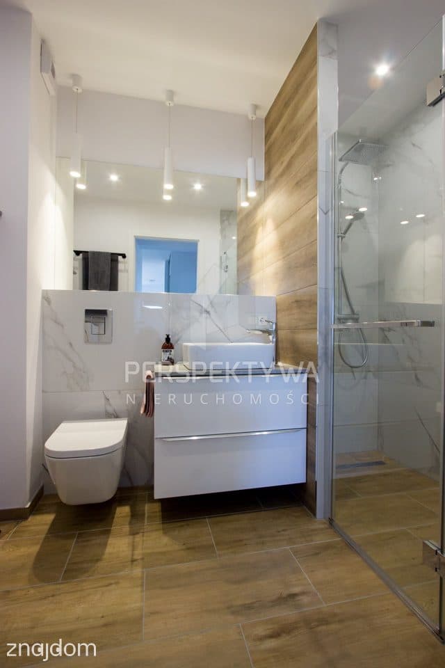 APARTAMENT Z MIEJSCEM POSTOJOWYM - zdjęcie 8