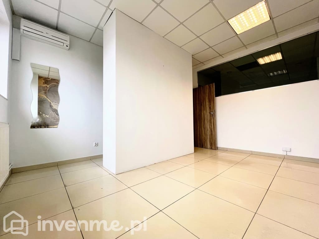 Lokal biurowy w centrum z klimatyzacją - zdjęcie 4