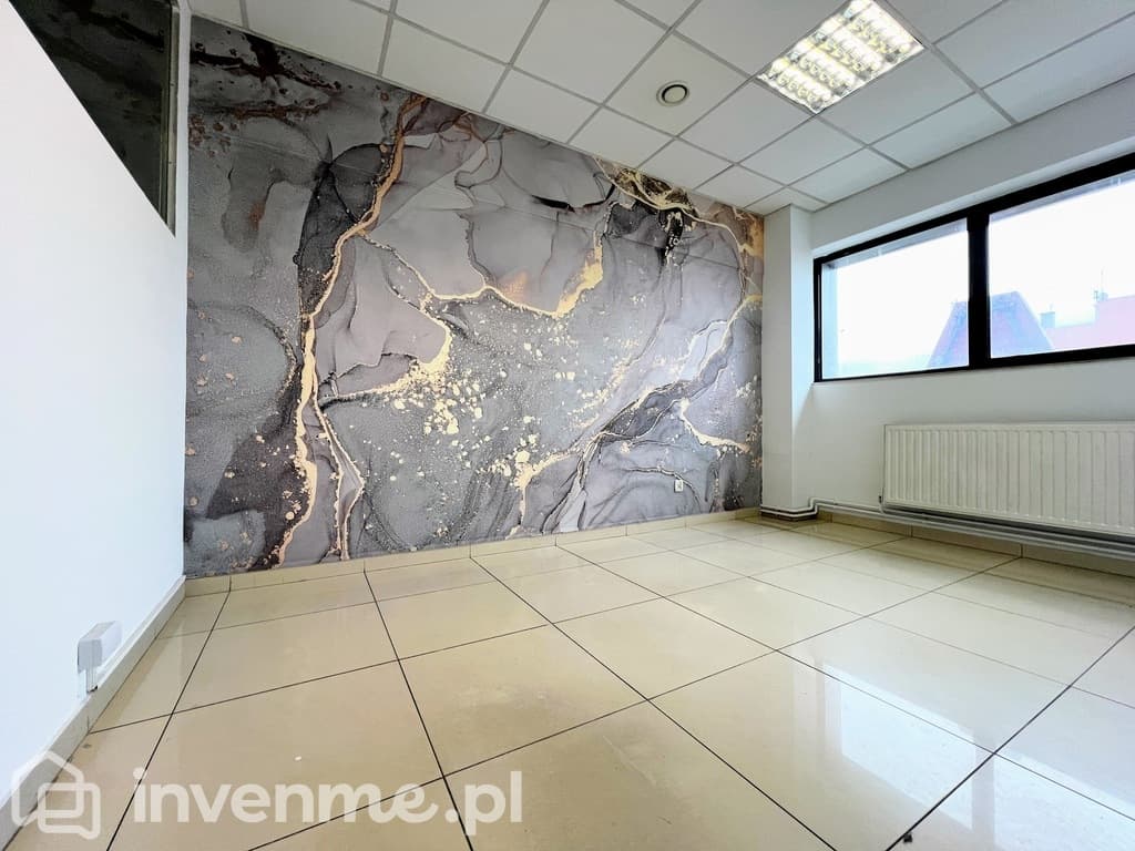 Lokal biurowy w centrum z klimatyzacją