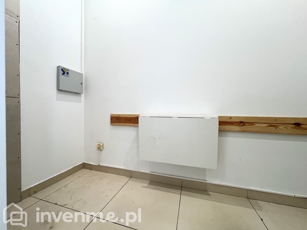 Lokal biurowy w centrum z klimatyzacją - zdjęcie 7