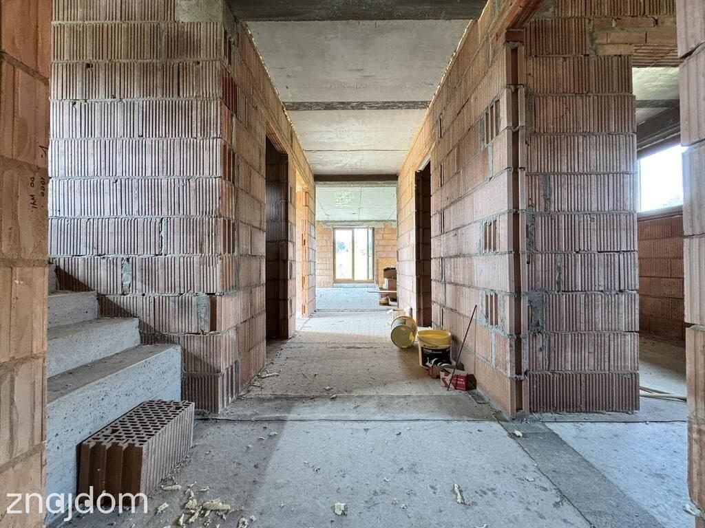Komfotowy dom, 2 pełne kondygnacje, 5 sypialni - zdjęcie 17