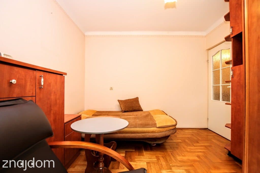 do remontu, balkon, pierwsze piętro - zdjęcie 9