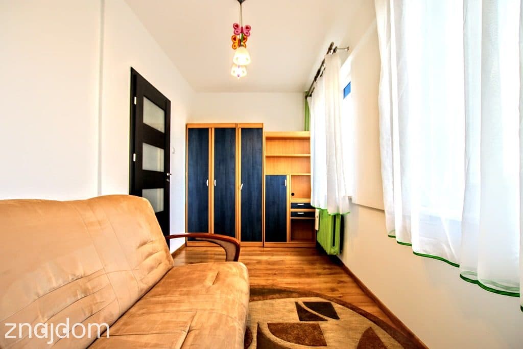 przestrzenne z oddzielną kuchnią, z balkonem - zdjęcie 5