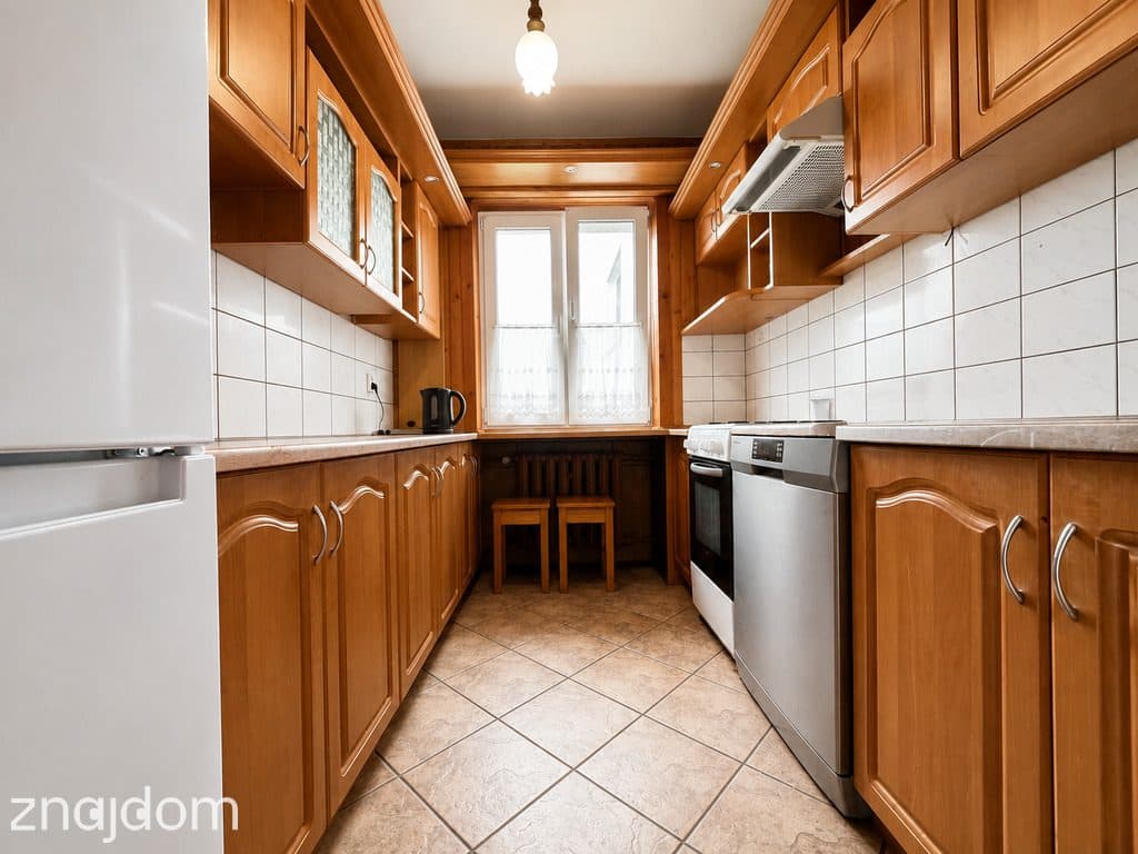 Przestronne, balkon, świetna lokalizacja