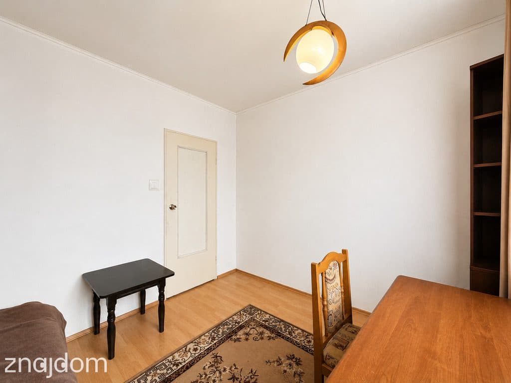 Przestronne, balkon, świetna lokalizacja - zdjęcie 7