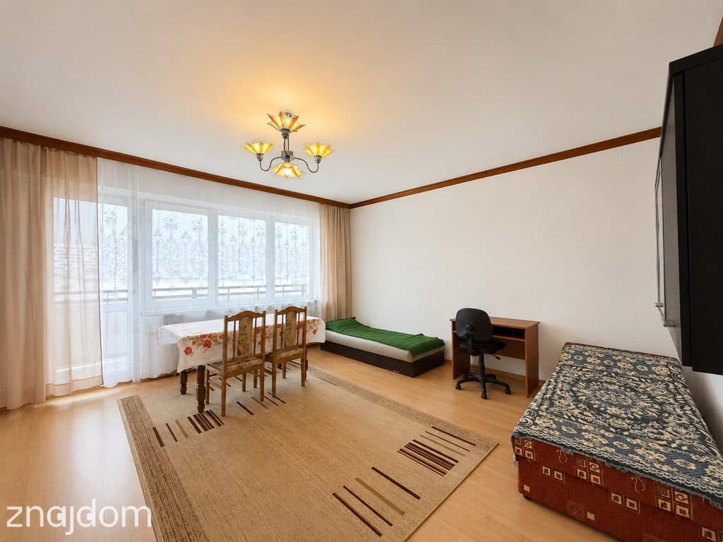 Przestronne, balkon, świetna lokalizacja - zdjęcie 4