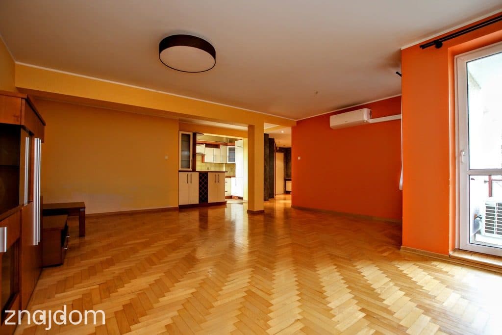 ogromny salon, dwa balkony, dostępne od zaraz - zdjęcie 3
