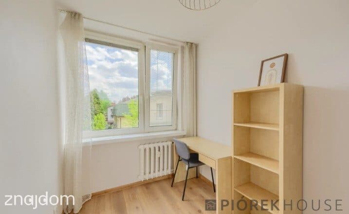 4-pokojowe mieszkanie na Mokotowie - zdjęcie 11