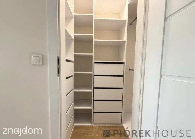3-pokojowe mieszkanie w Wawrze - zdjęcie 8