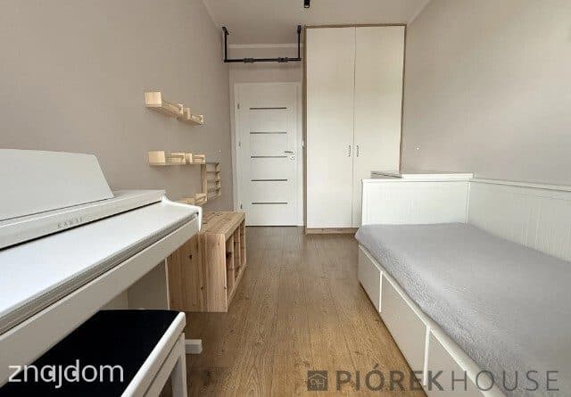 3-pokojowe mieszkanie w Wawrze - zdjęcie 10